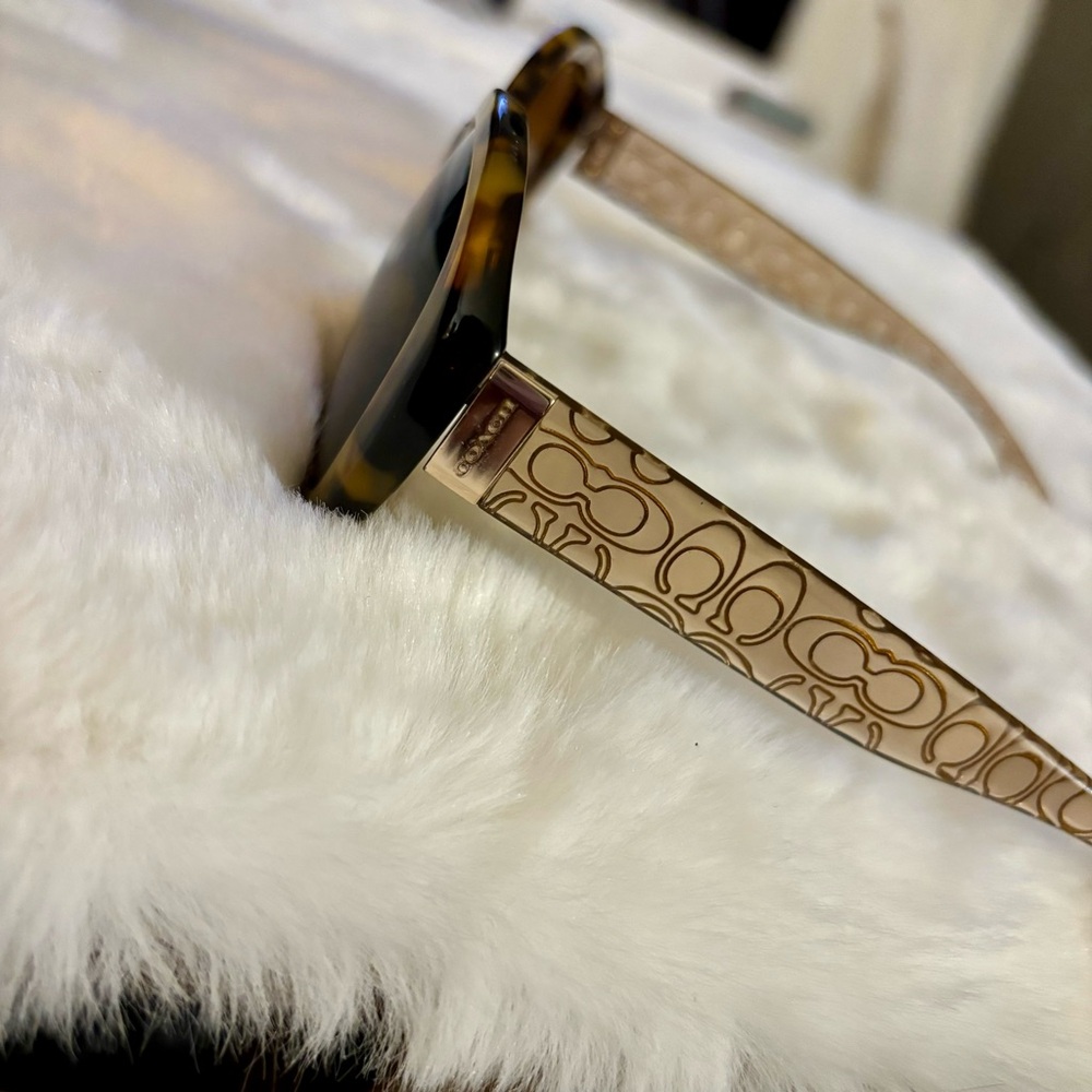 Coach | Brown Tortoise Shell Frames Tinted Lenses… - image 8